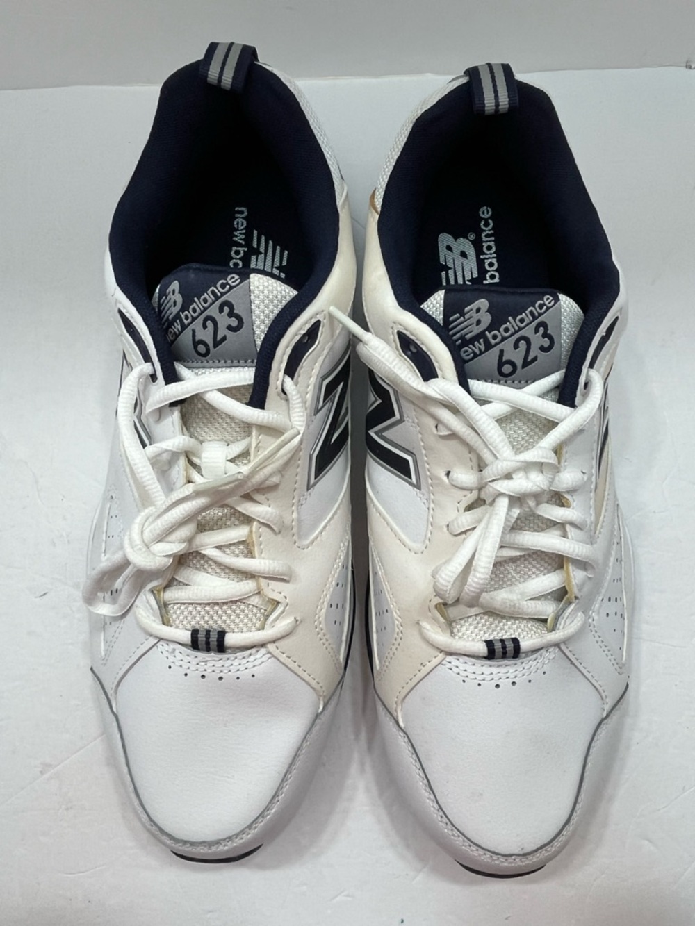 New Balance Men's White and Navy 623 Athletic Sneakers size 11
